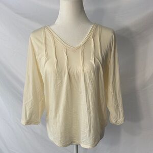 Sundance Cream V-Neck Blouse
